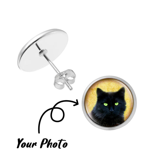 Earring with black cat design on a white background