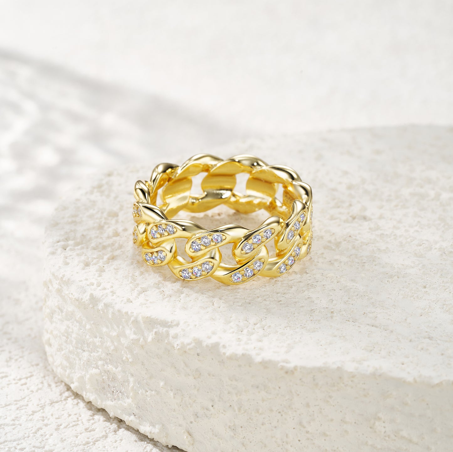 Gold-Plated S925 Silver Moissanite Chain Ring on felt background