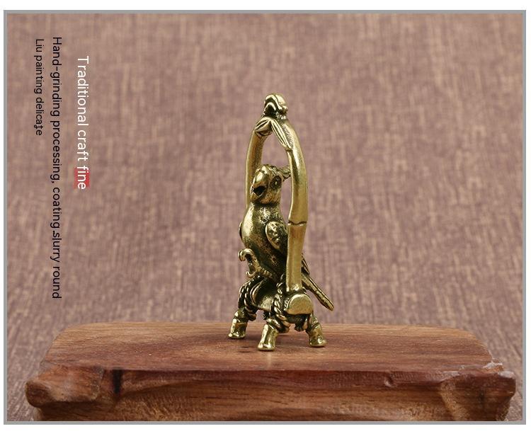 Bird Swing Parrot Pendant - Nested Wisdom Gift Shop