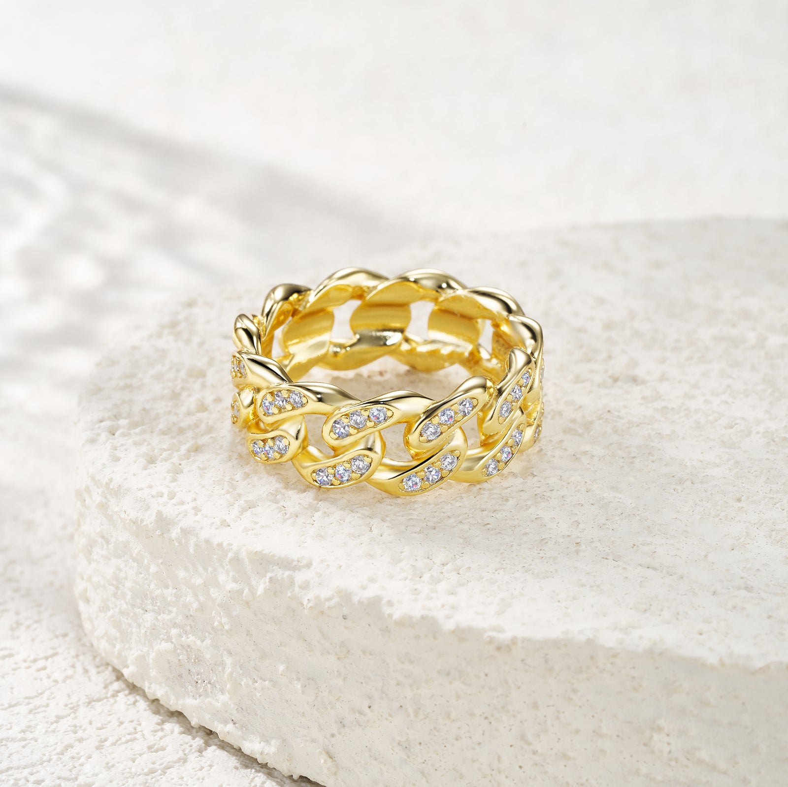 Gold-Plated S925 Silver Moissanite Chain Ring on felt background
