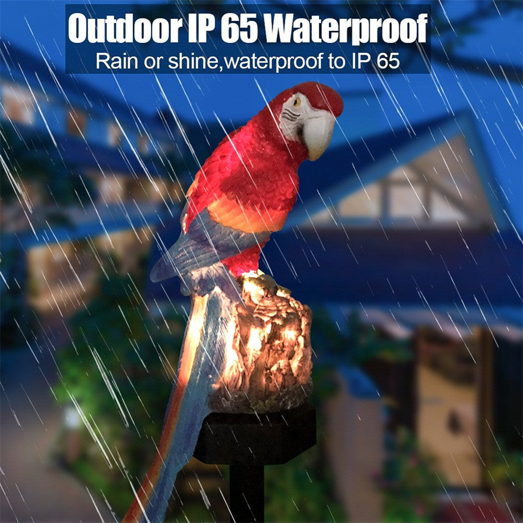 Parrot-shaped outdoor light with waterproof feature in rain