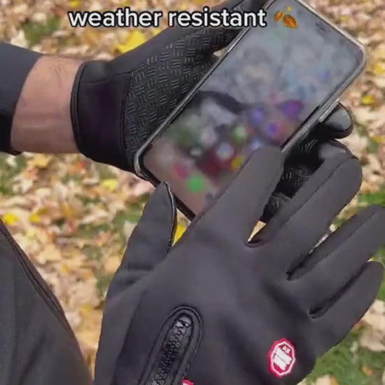 Black-heated-touchscreen-gloves